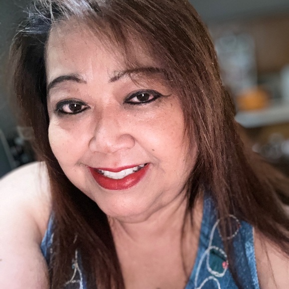 Meet your Posher, Marites - Picture 5 of 6